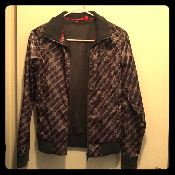 Puma - Jacket - Picture 1 of 6